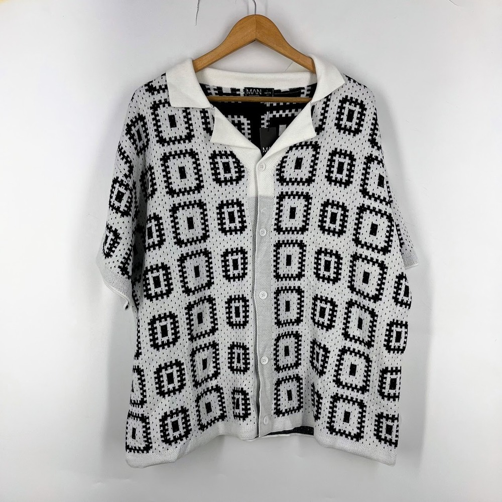 BoohooMAN Mens Oversized Boxy Crochet Knit Revere Shirt White Black BMM89021 L